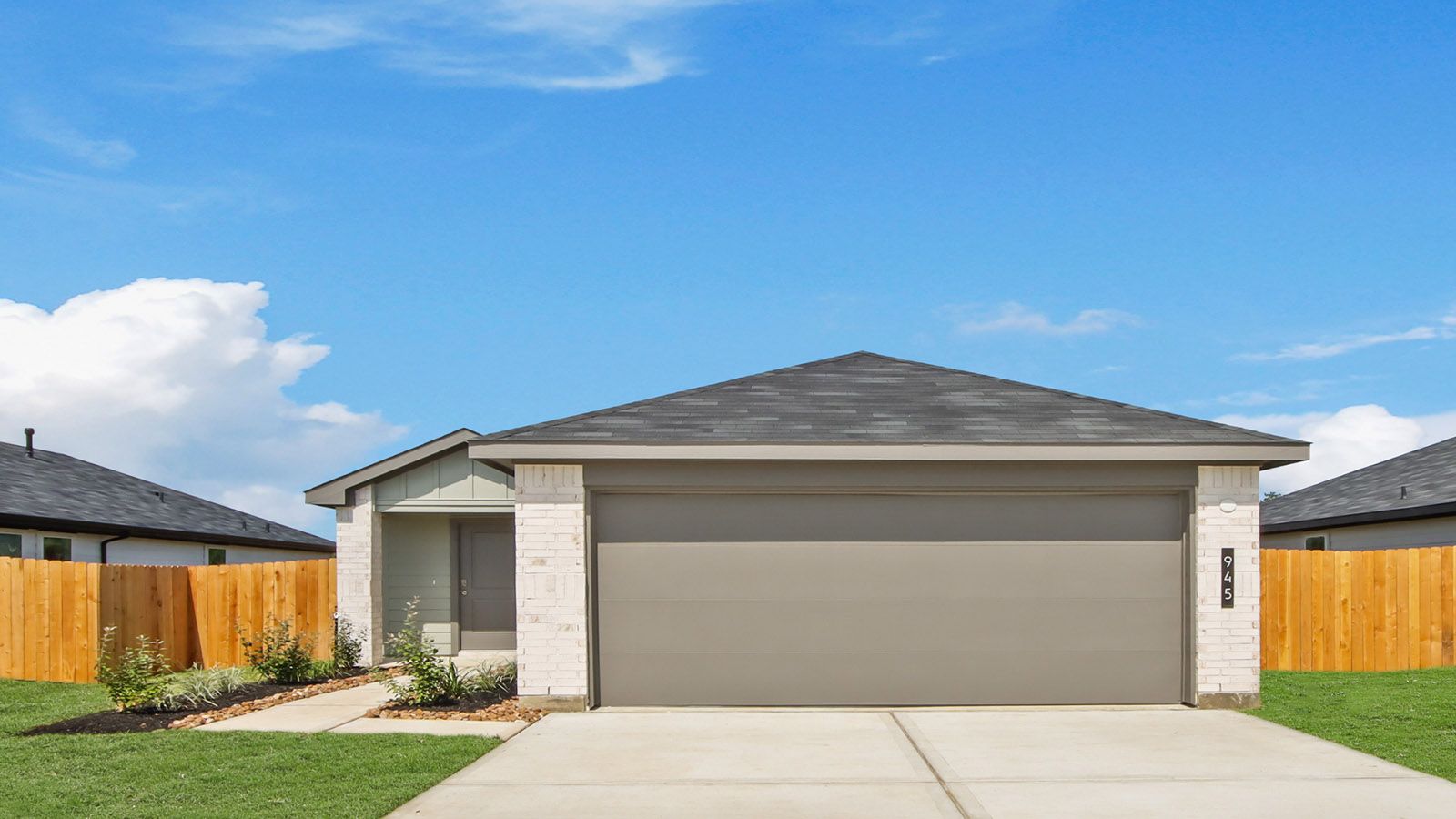 Exterior:Elevation Image 0.