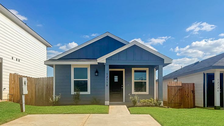 Exterior:Elevation Image 0.