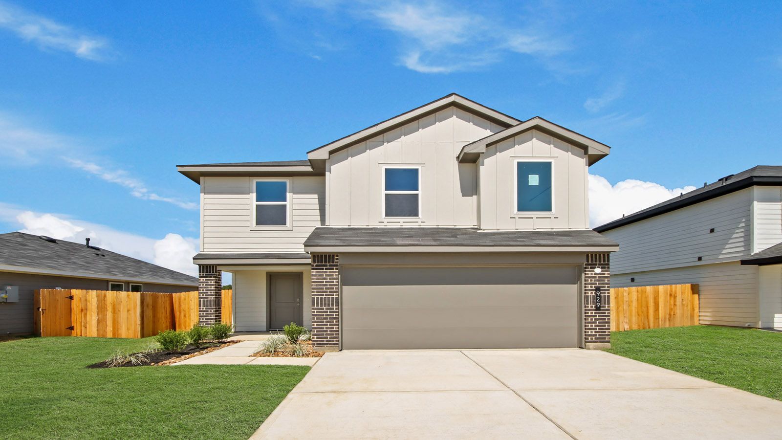 Exterior:Elevation Image 0.