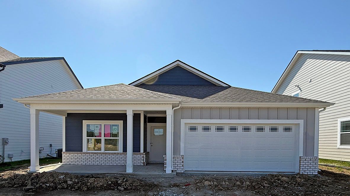 Exterior:Elevation Image 0.