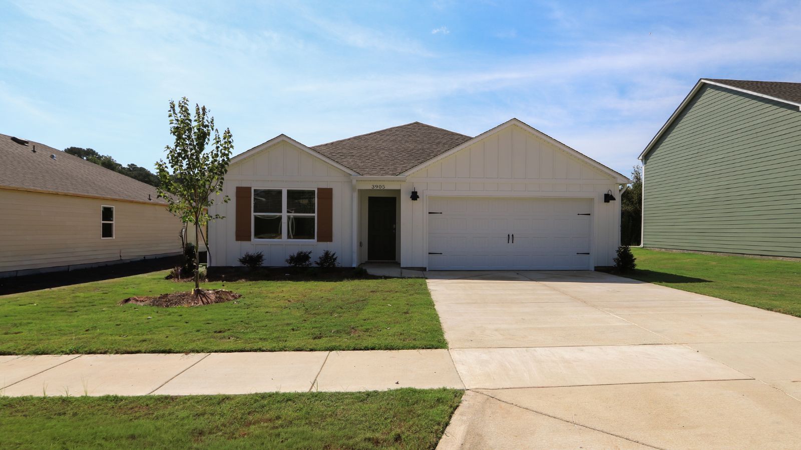 Exterior:Elevation Image 0.