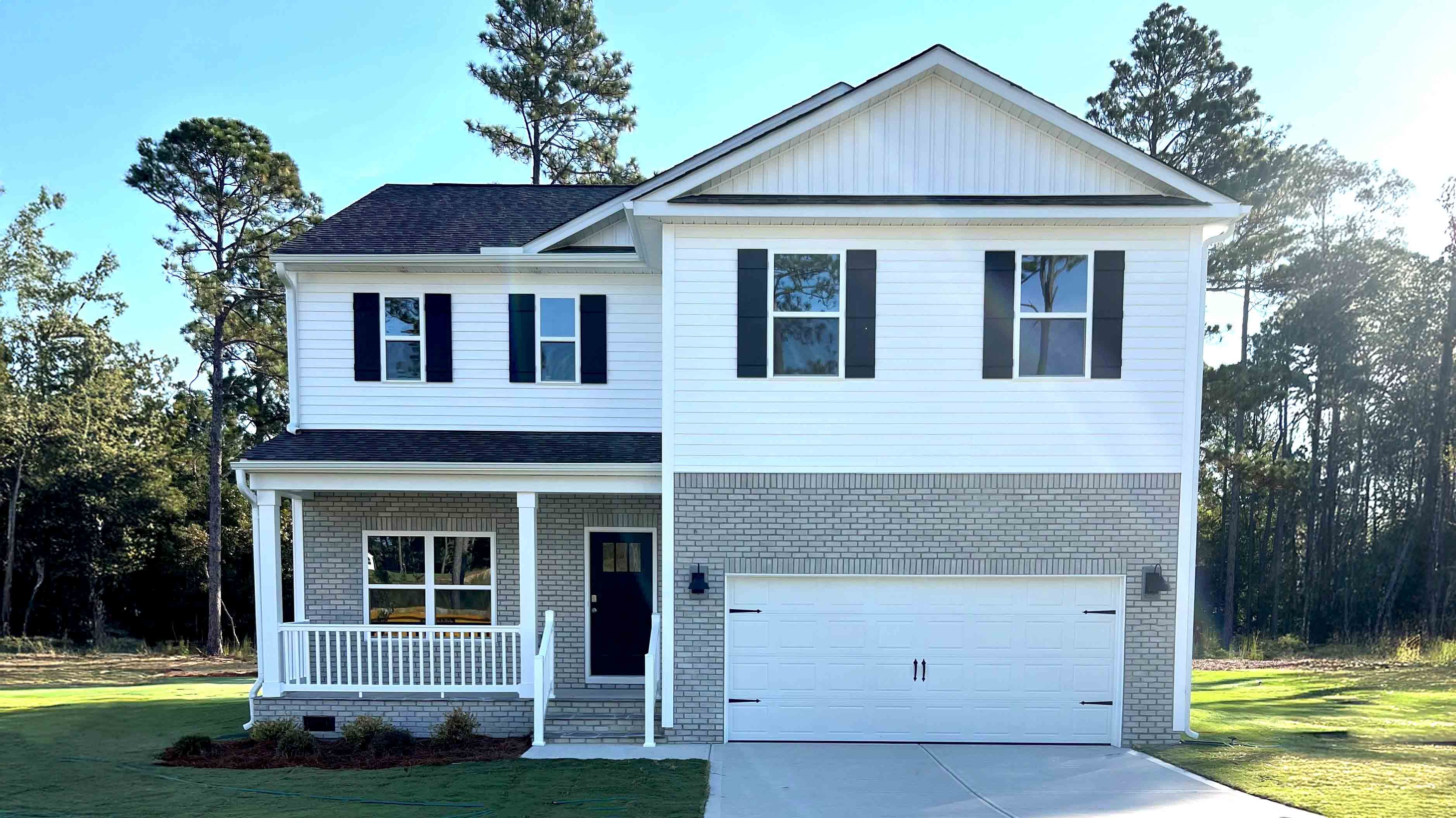 Exterior:Elevation Image 0.