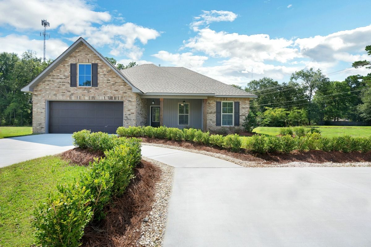 Front of Model Home - DSLD Homes - Island Trace in Ponchatoula