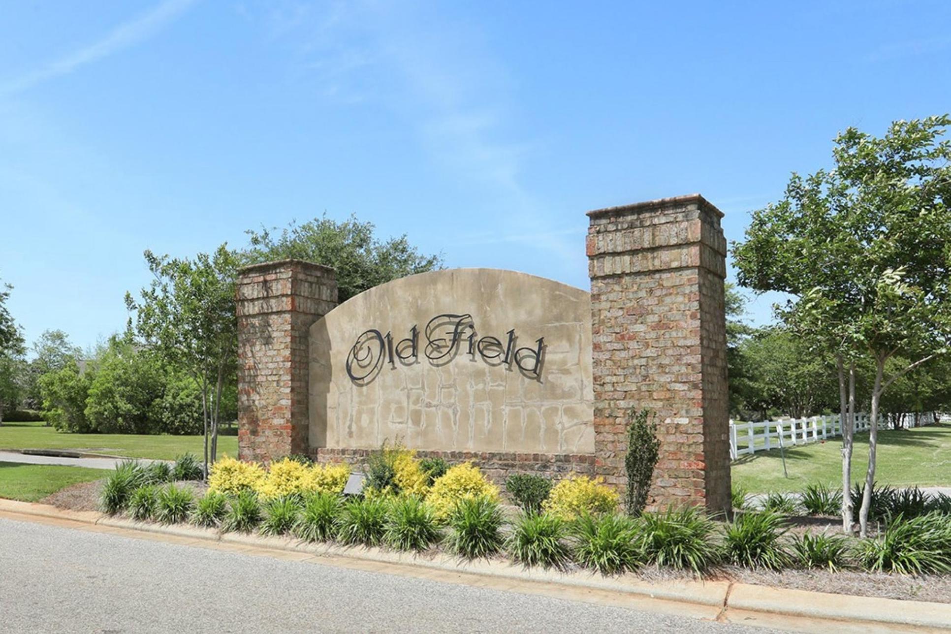 Community Sign - DSLD Homes - Daphne - Old Field