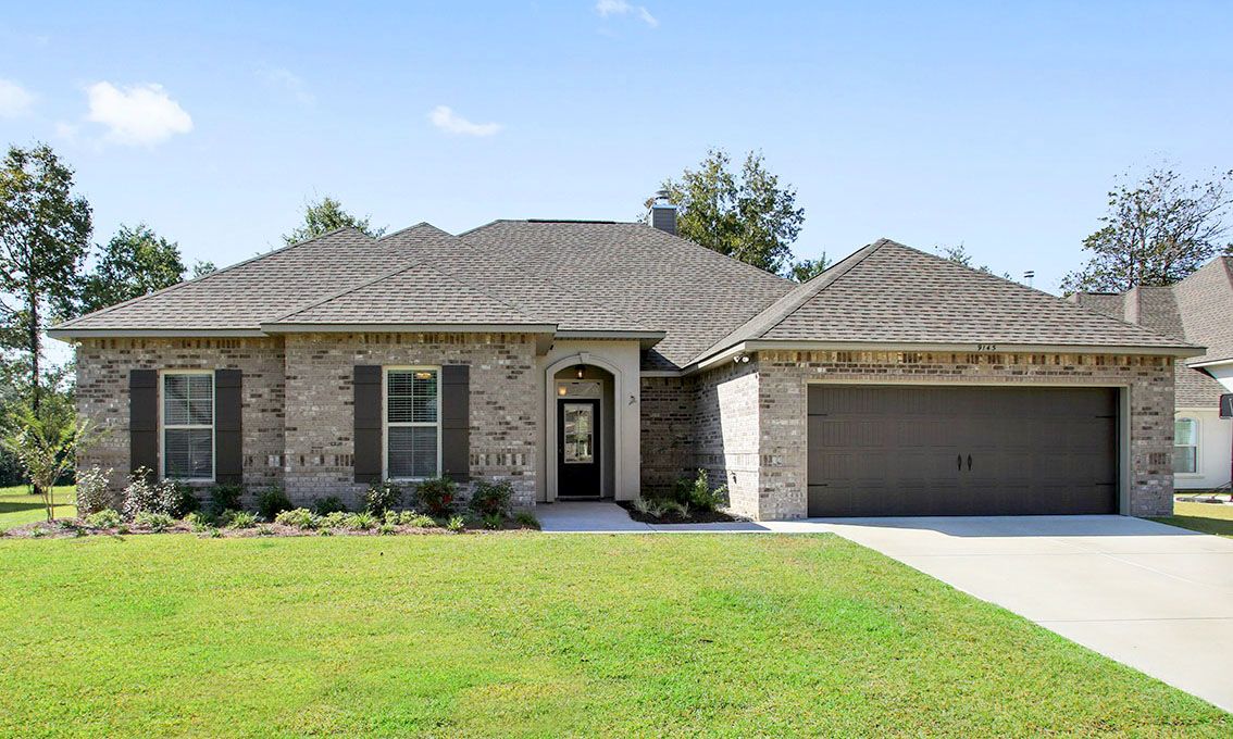 Front Elevation of Model Home - Nature's Trail - DSLD Homes Biloxi
