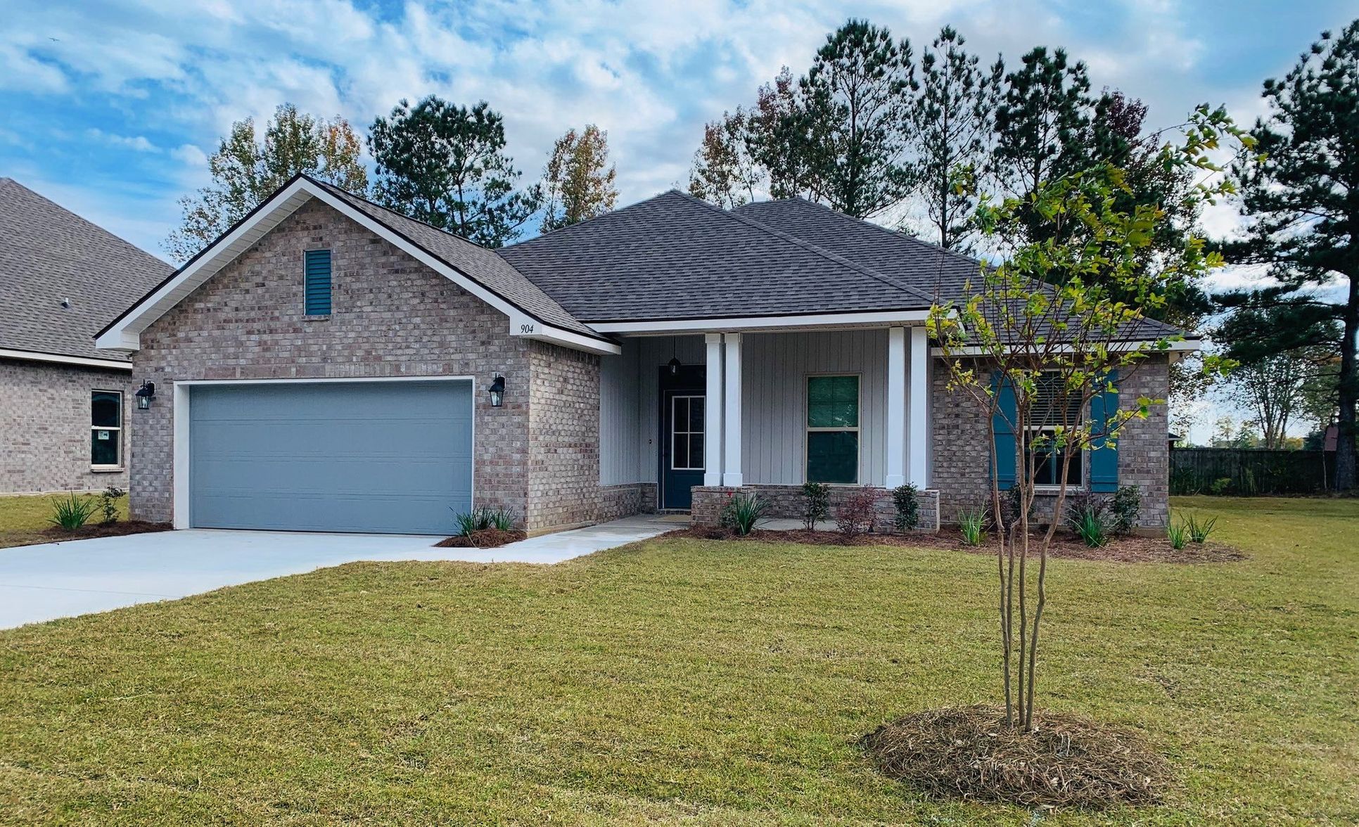 New Home Community of The Crescent At River Oaks in Foley, AL by DSLD Homes