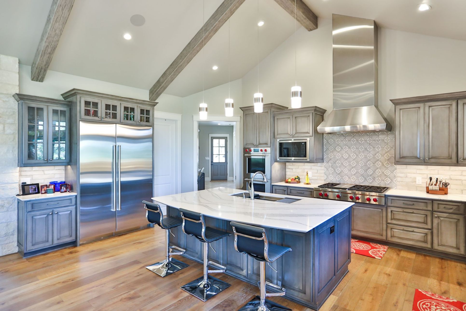Dyal Custom Homes,78028
