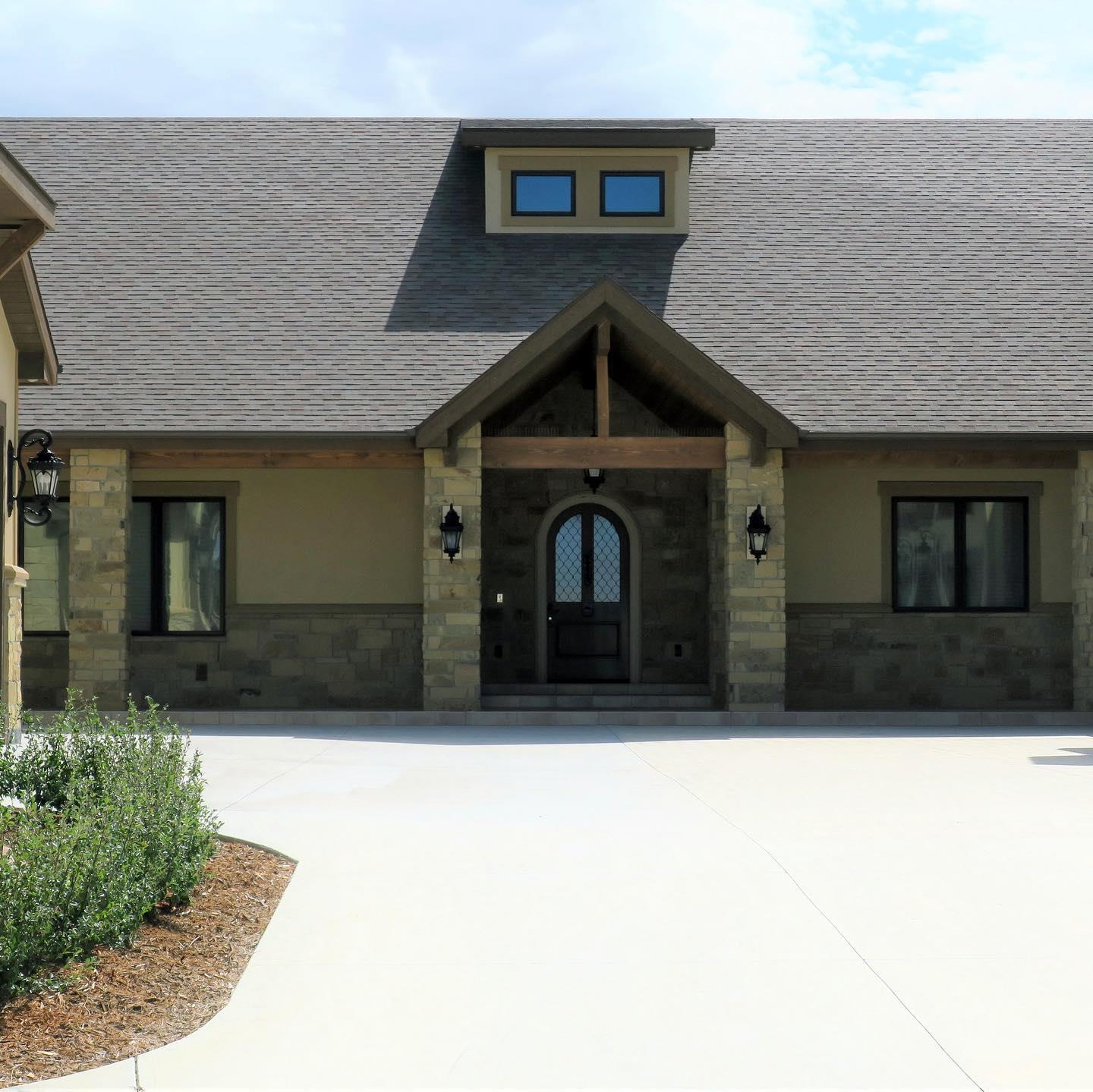 Eades Construction,82601
