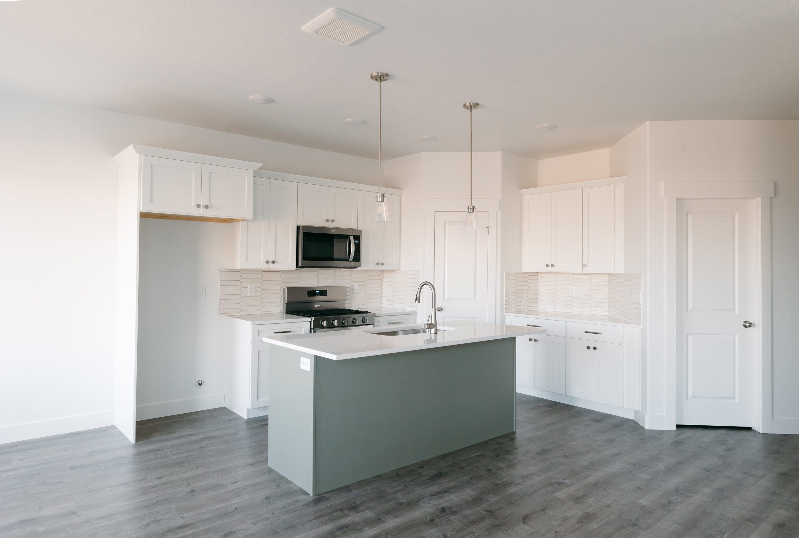 Type B Inner Townhome29992:7b4a2172