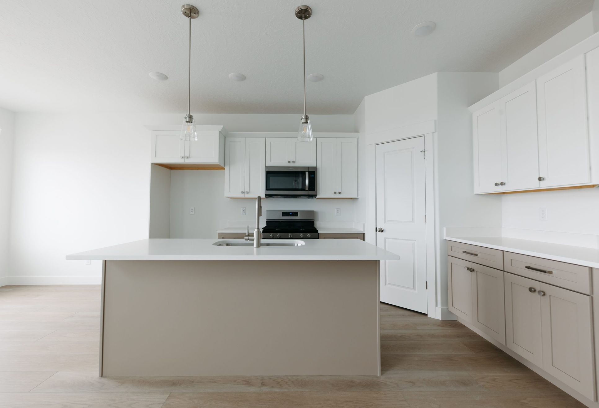 Type B Inner Townhome30755:7b4a4818