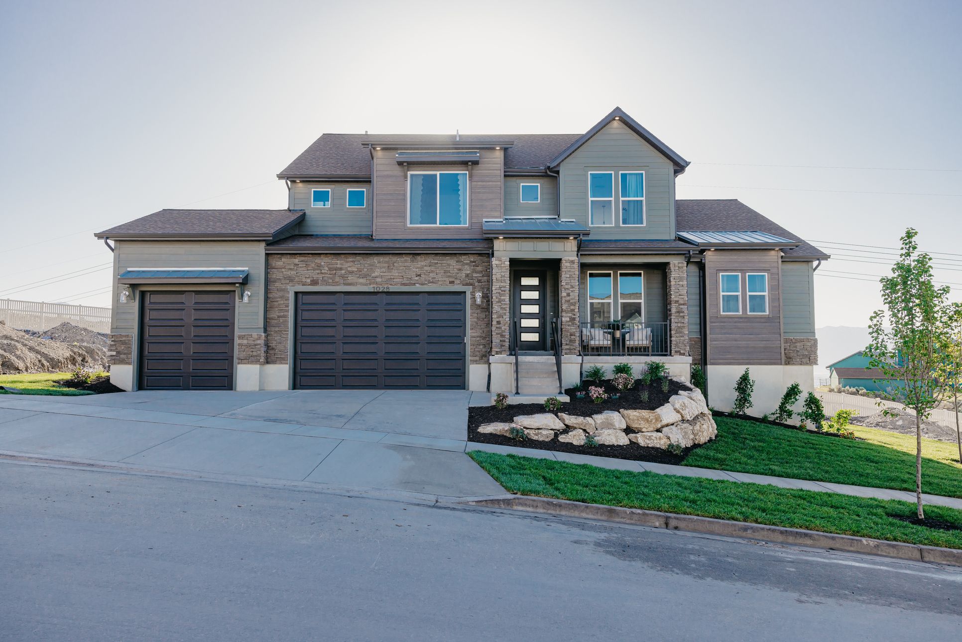 Model Home:Exterior