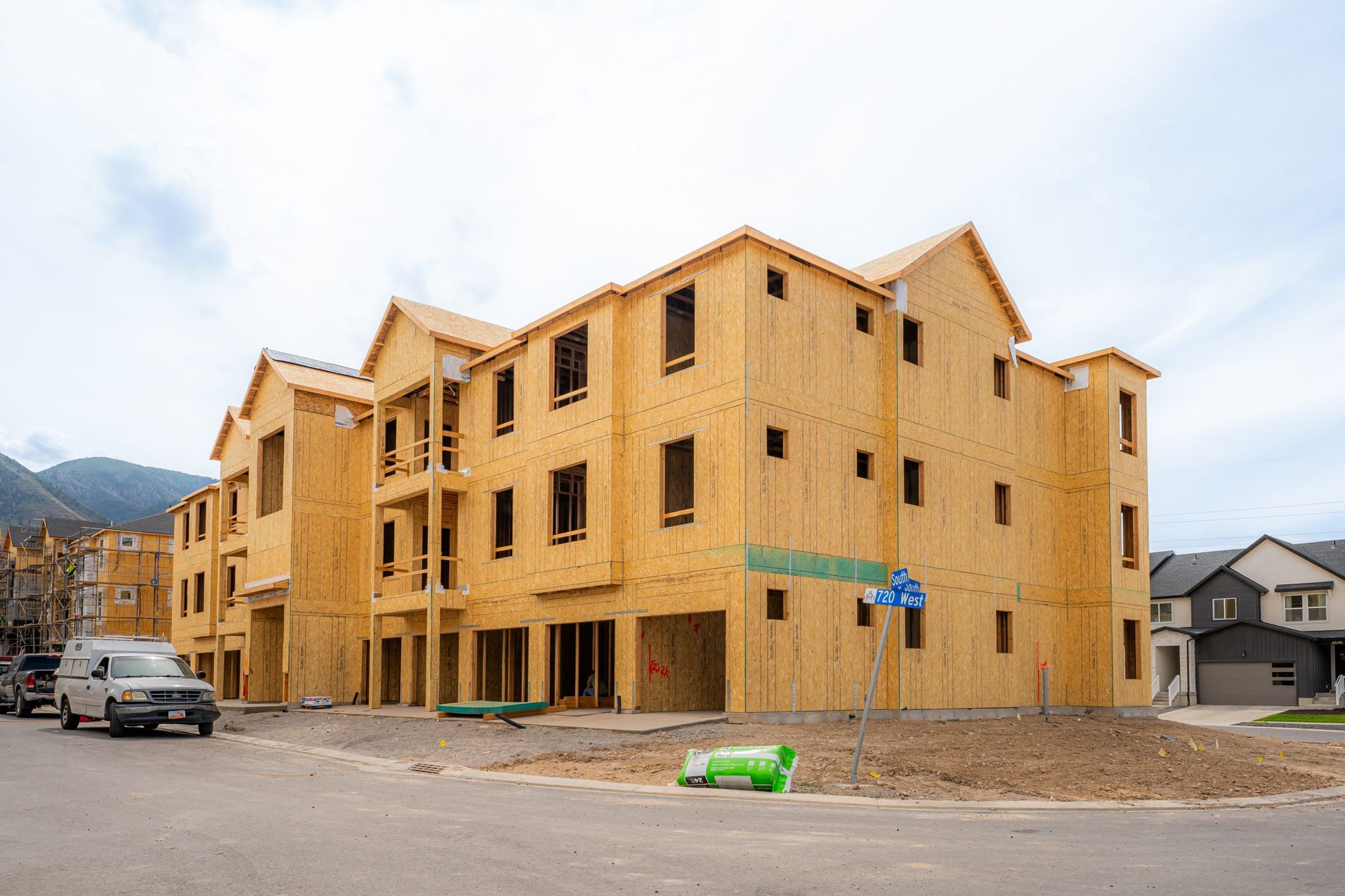 Exterior:dsc05187-1