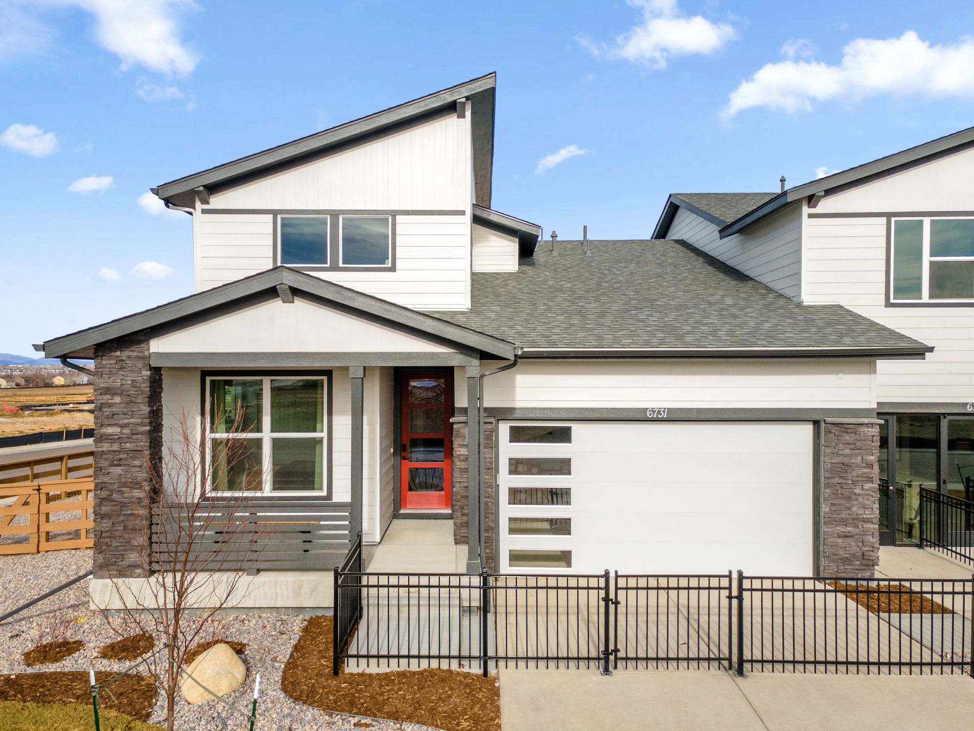 Cordovan-WindomModel-FrontExterior-RisewellHomes