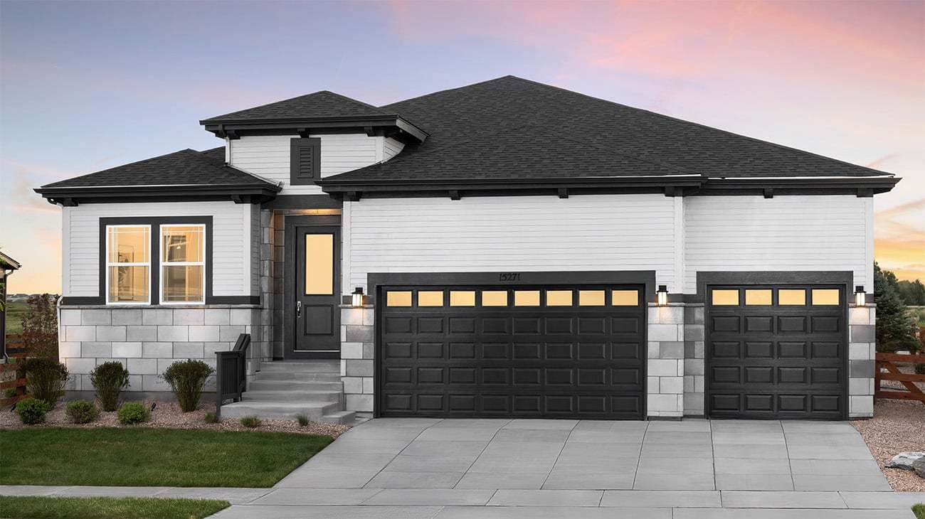 Talon Pointe - Plan 5002 - Front Exterior - Model Photography