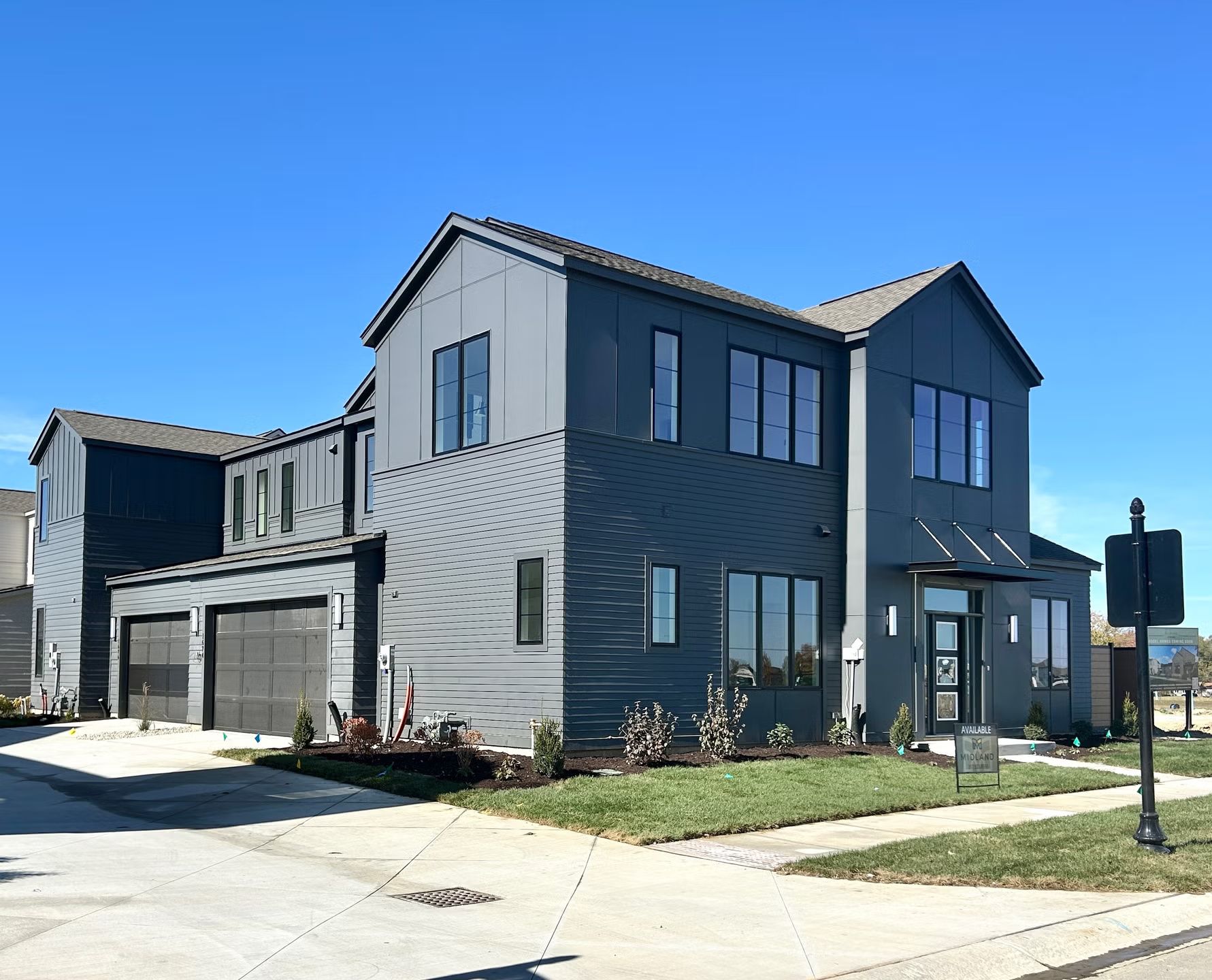 1674 Ties Way:Elevation