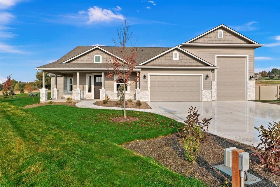 Evergreen Homes,83669