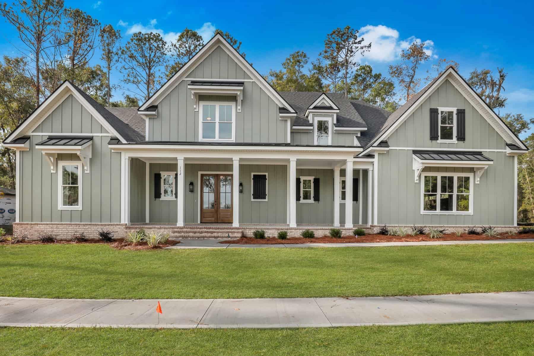 Fabre Custom Homes,31324