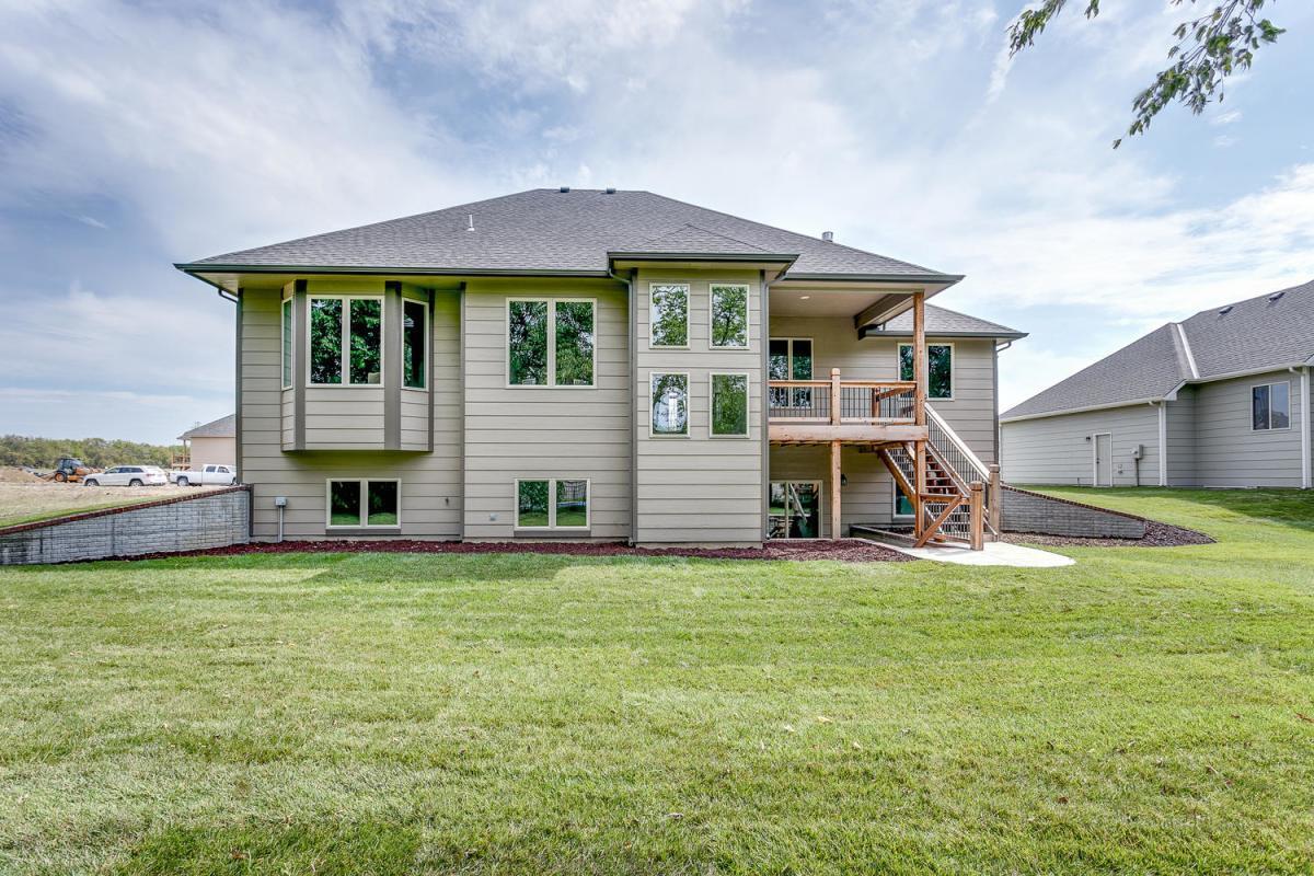 Fahsholtz Construction, Inc.,67002