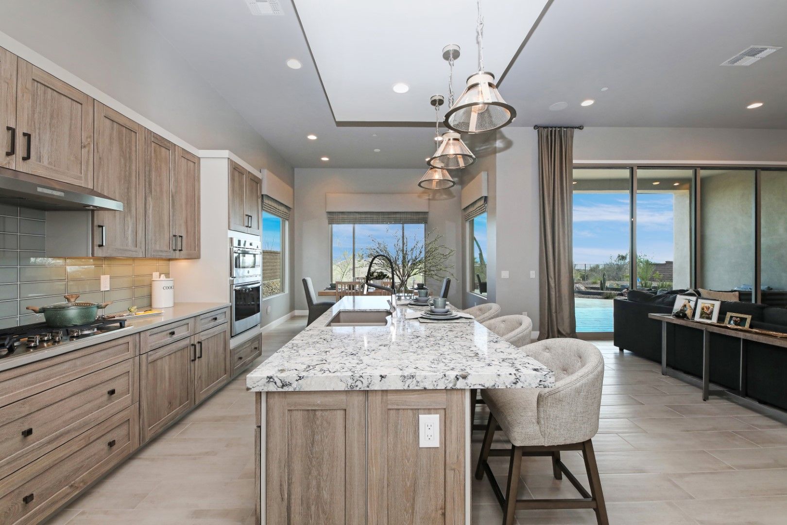 Interior:Dove Mountain community