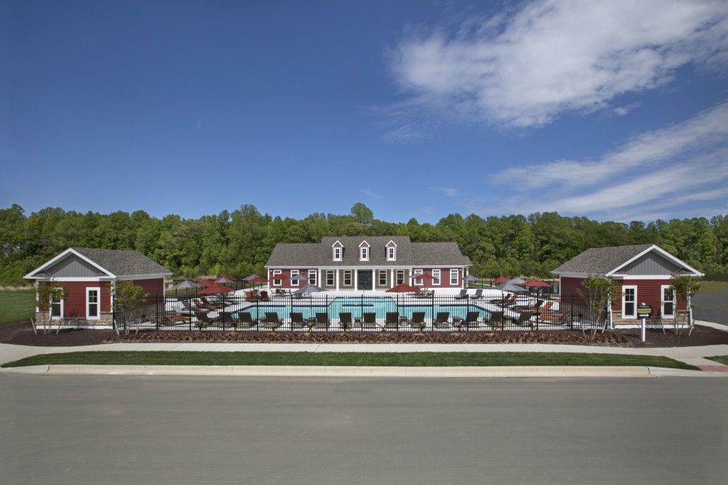 Clubhouse rear:Heritage Creek