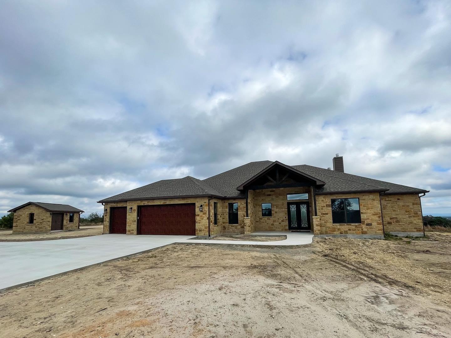 Fieldco Builders,78654