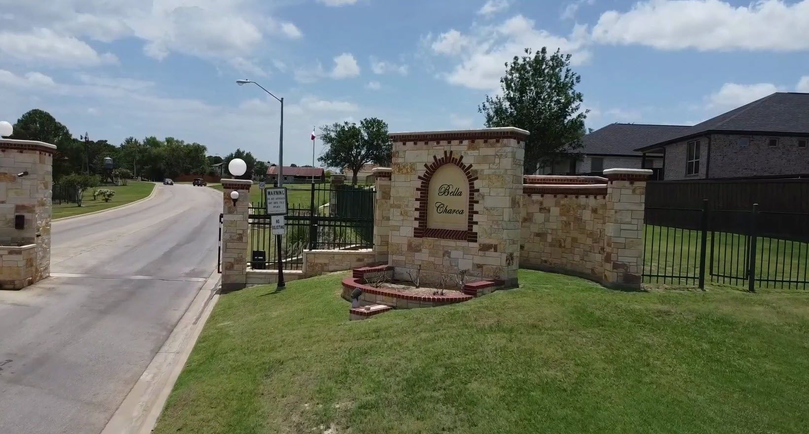 Bella Charca, Phase X