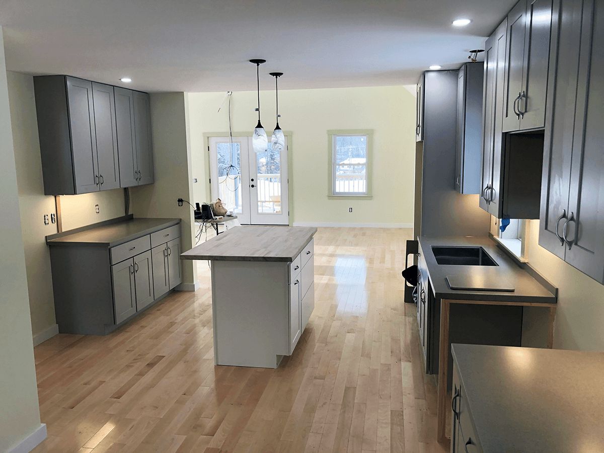 Free Range Builders,05602