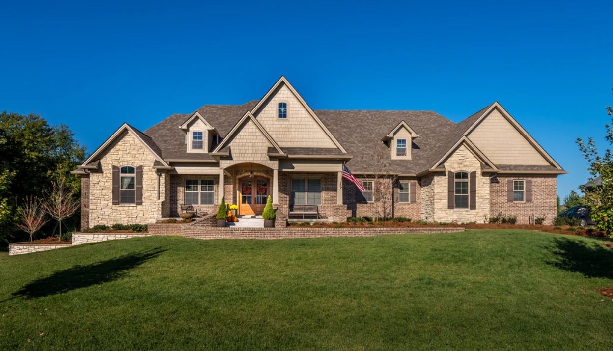 Gale Custom Homes.,40356