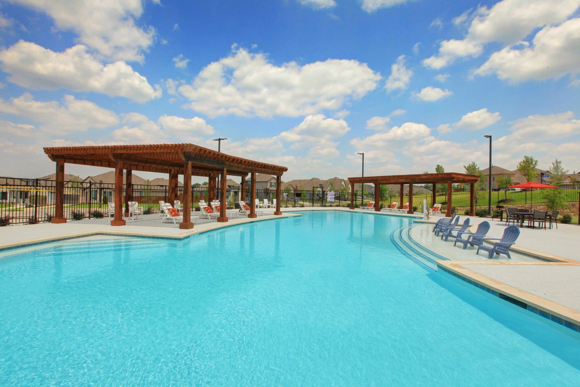 Thompson Farms,75495