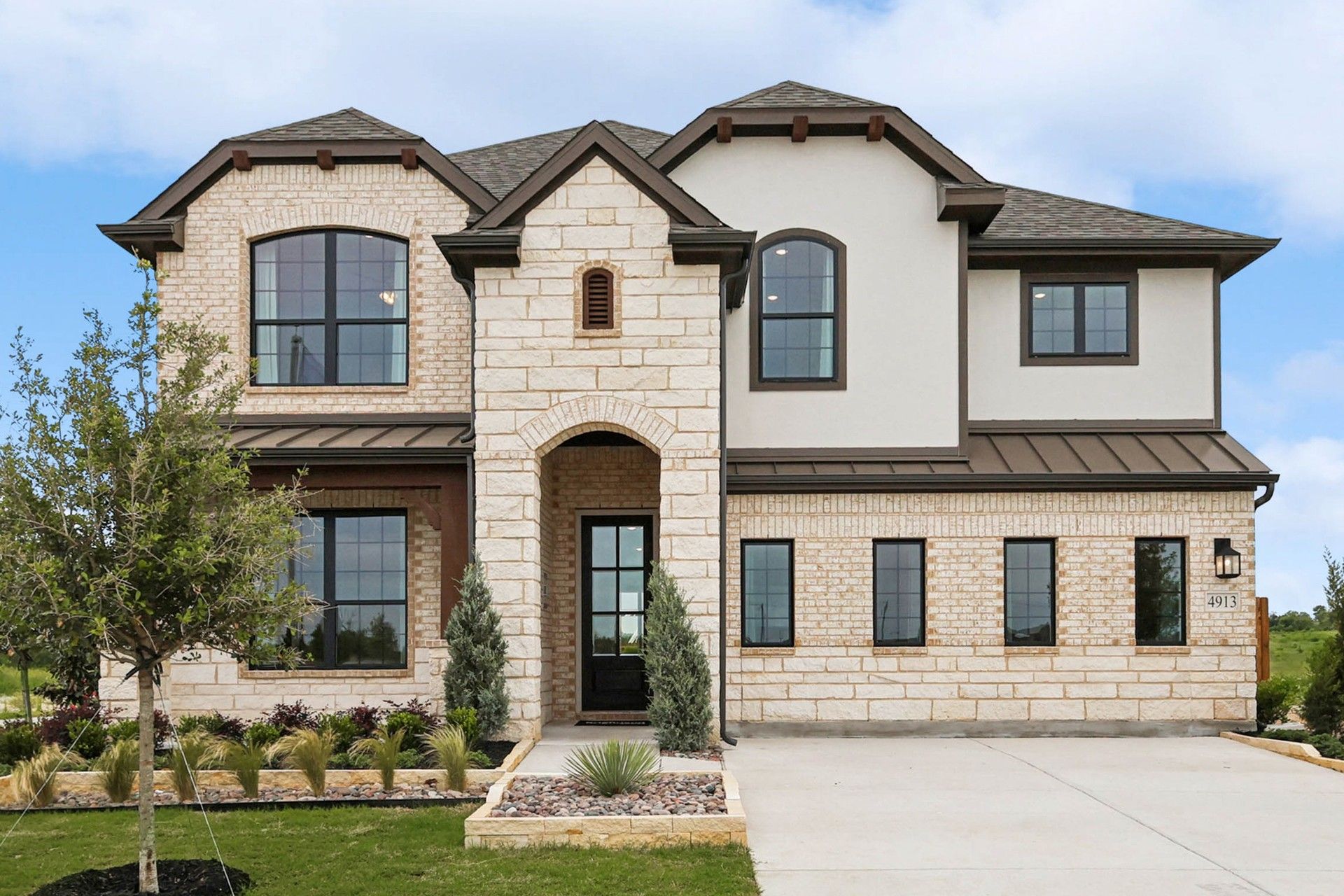 Magnolia - Exterior:Magnolia - Exterior