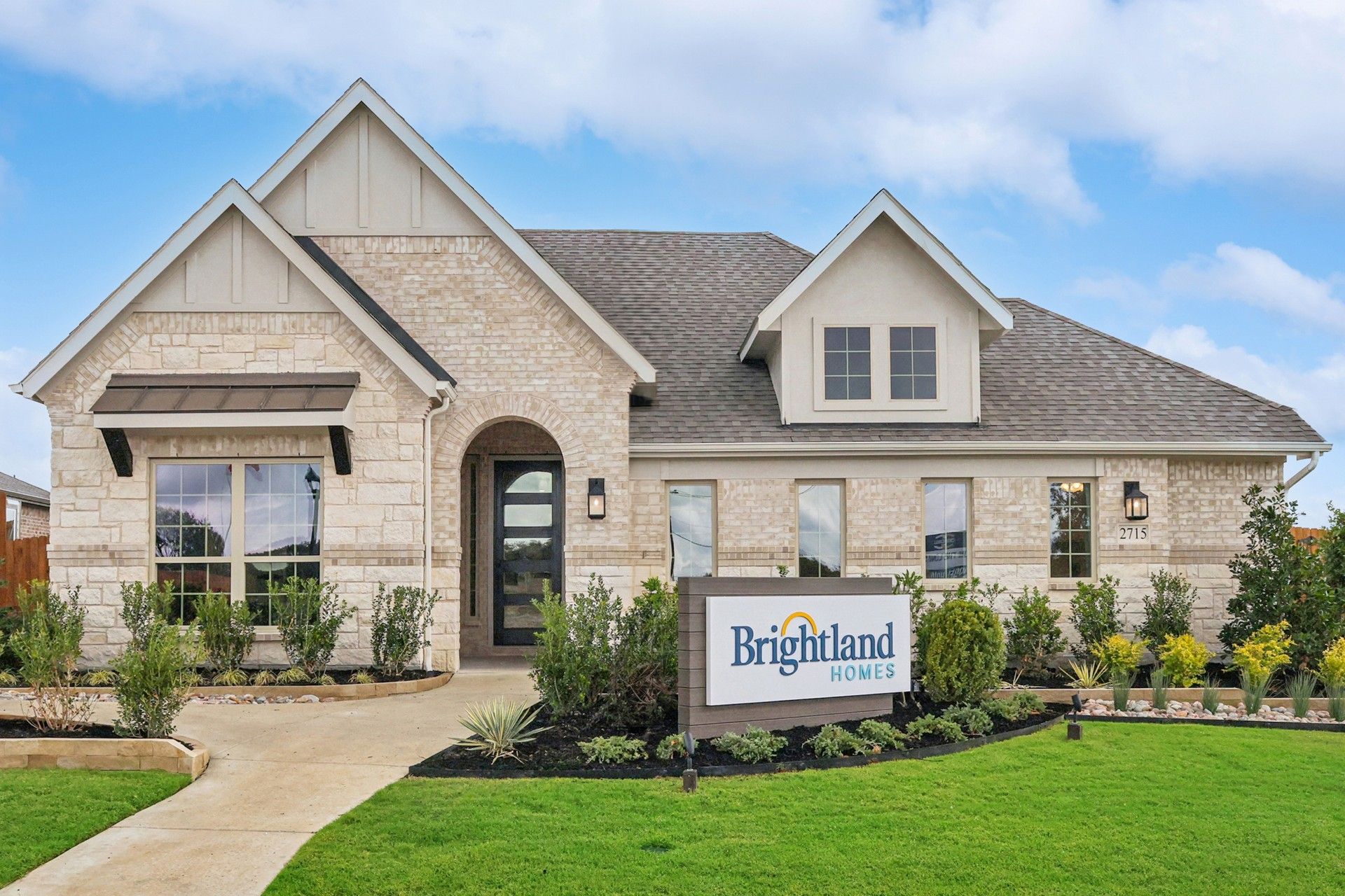 Oleander – Exterior:Oleander – Exterior