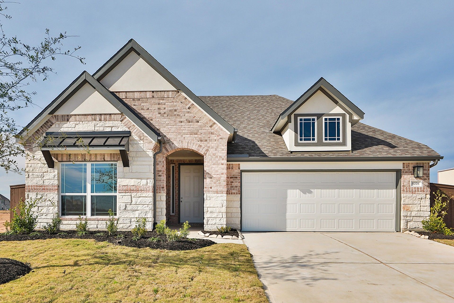 Exterior:Elevation O