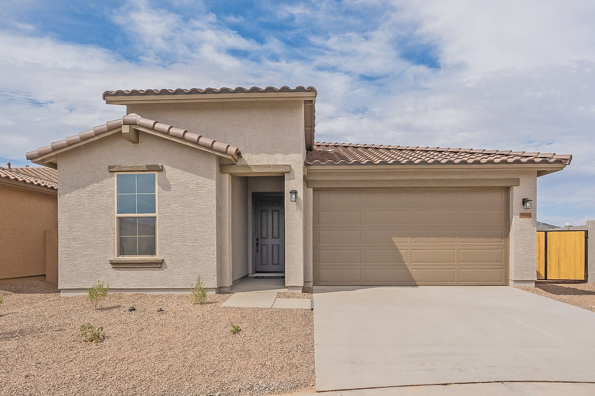 Exterior:Elevation B