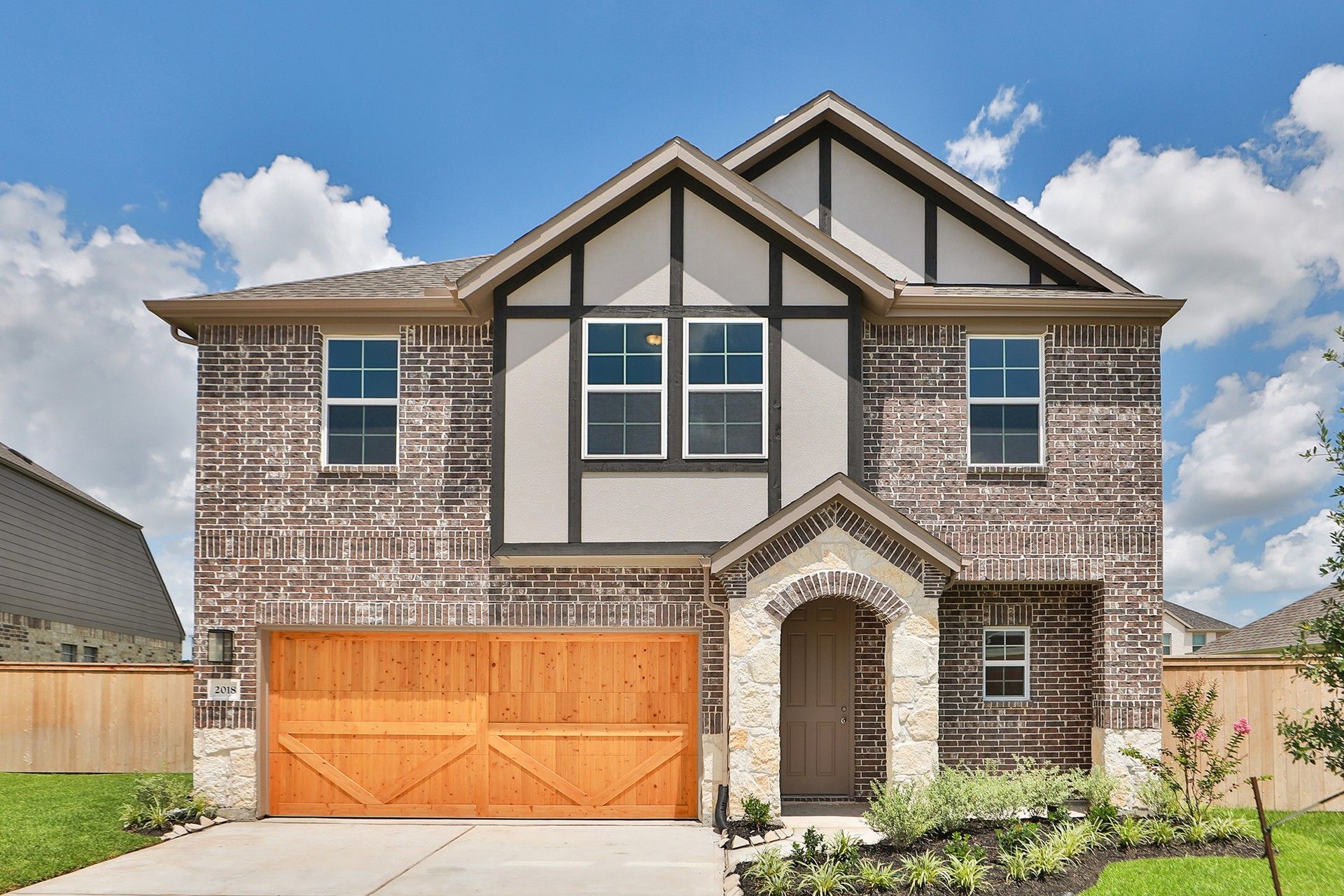 Exterior:Elevation P