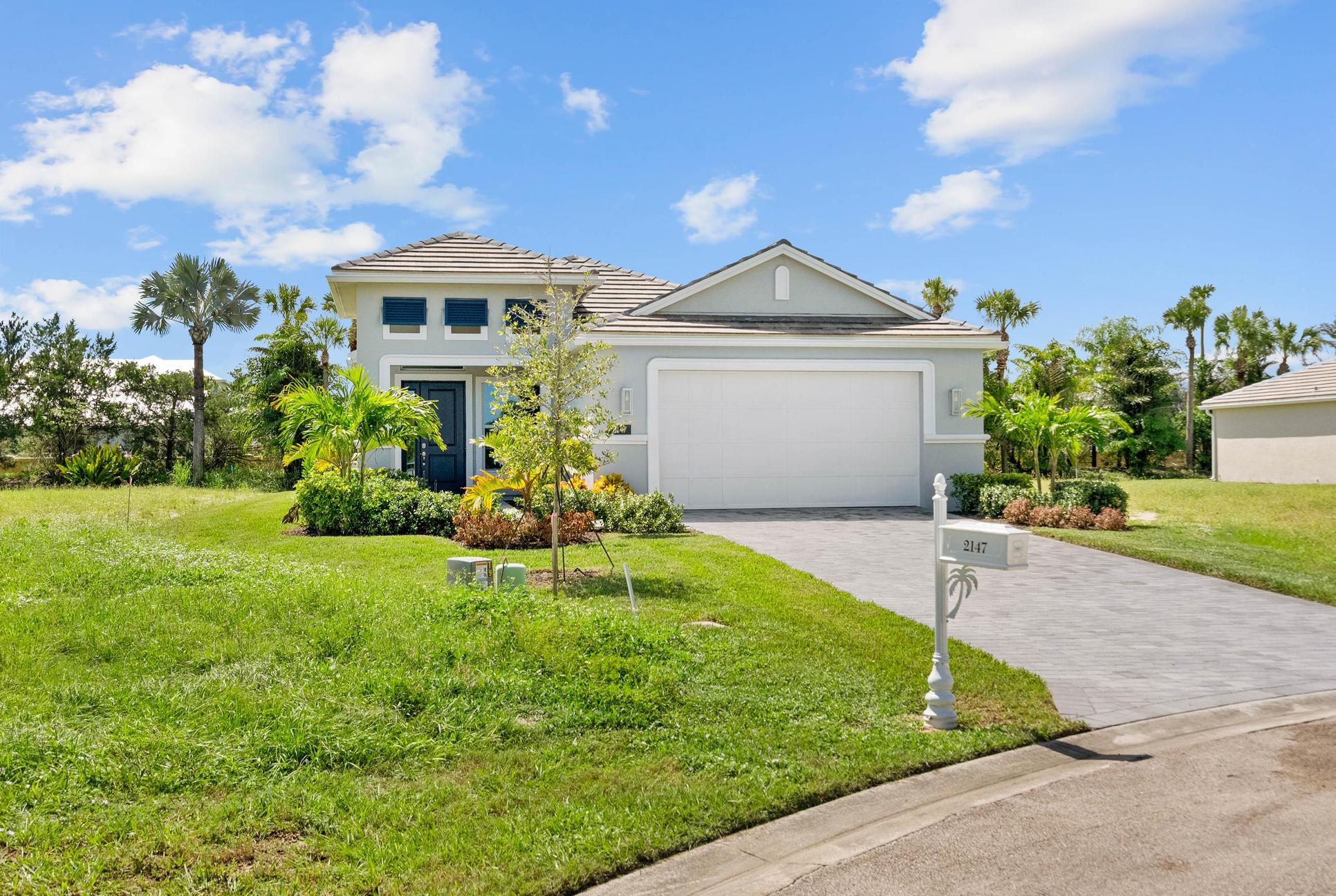 Front Elevation | 2147 Falls Circle:Front Elevation | 2147 Falls Circle
