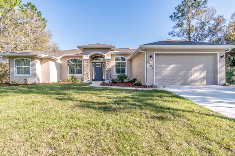 Gilleys Custom Homes,34288