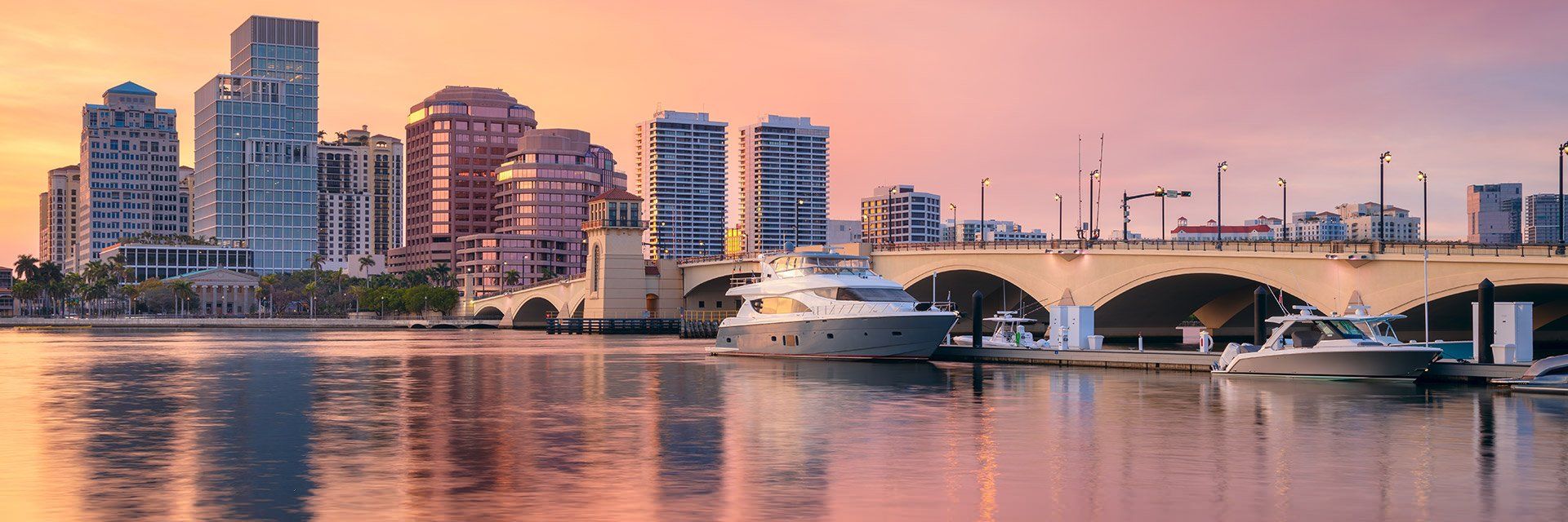 CLOSE TO DOWNTOWN WEST PALM BEACH.jpg