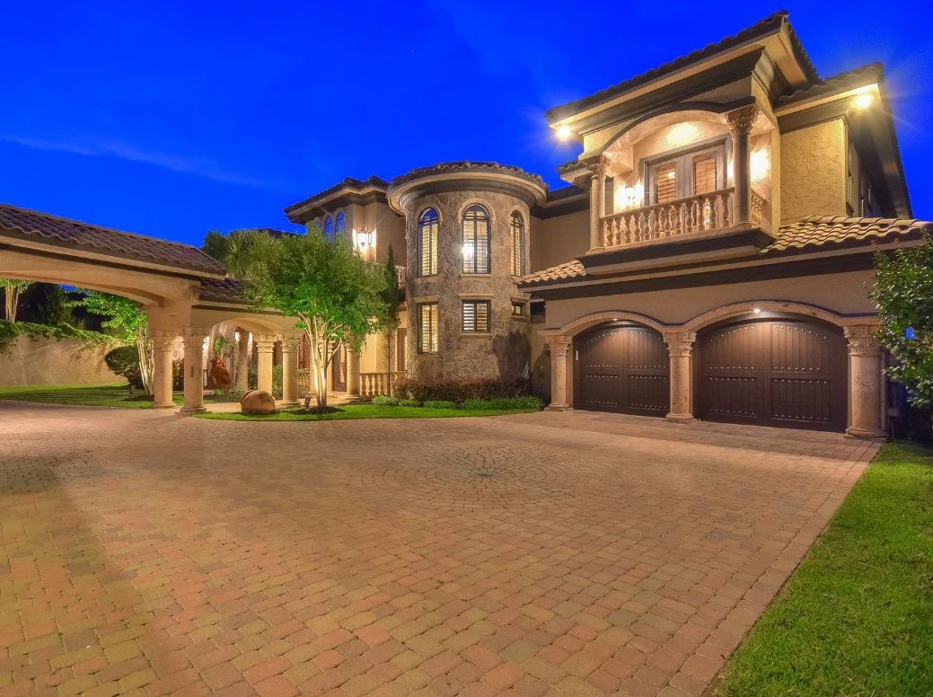 Grace Custom Homes,78750