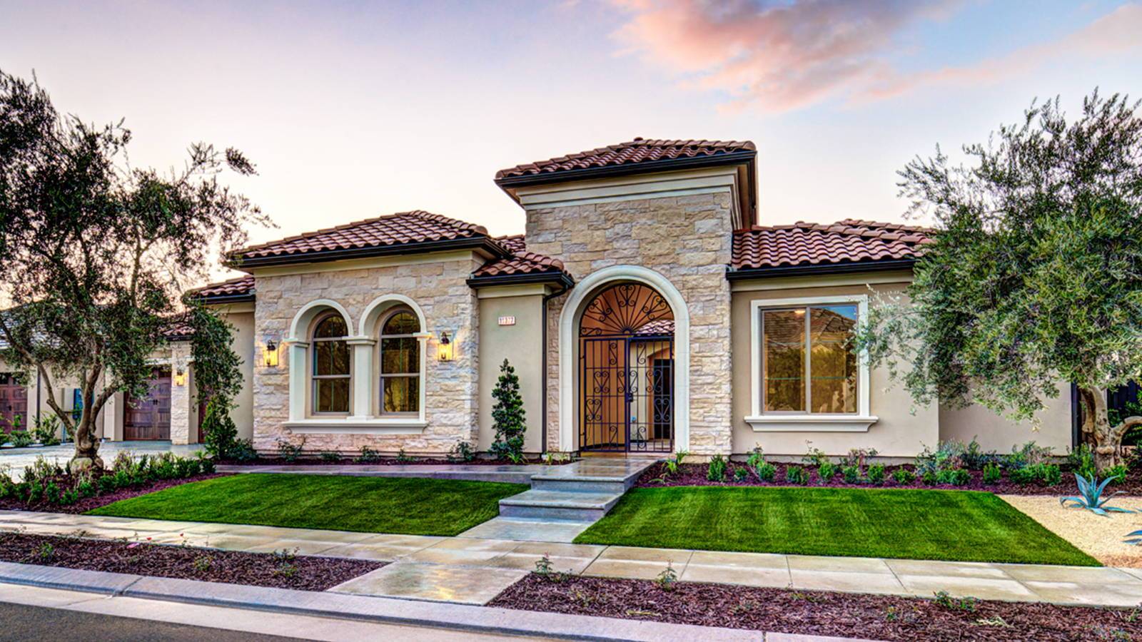 Residence 5 | Formal Italian Exterior