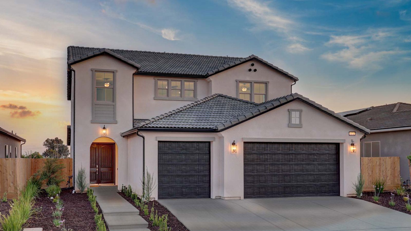 Everly | Modern Spanish without Portico Exterior