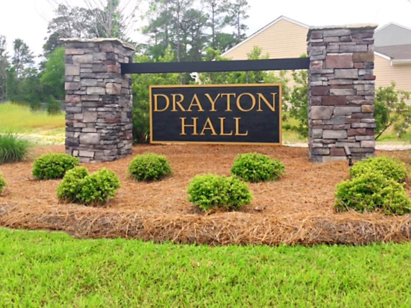 Drayton%20Hall%20Entrance.jpg