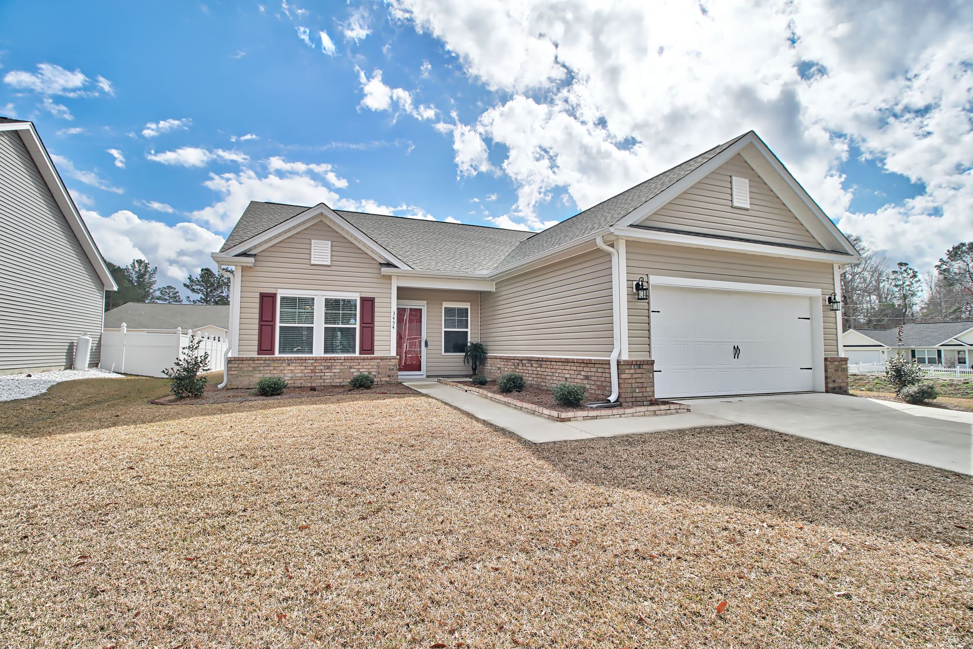 Dahlia Front Exterior