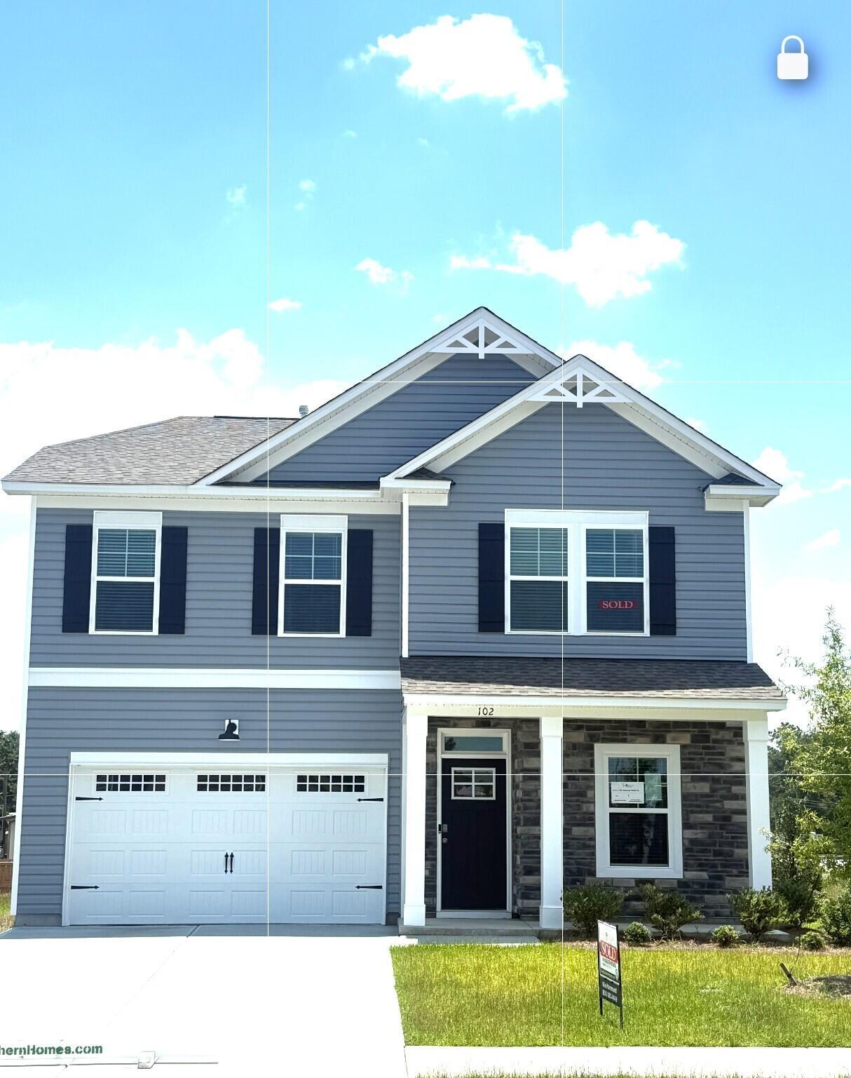 Exterior:102 AG