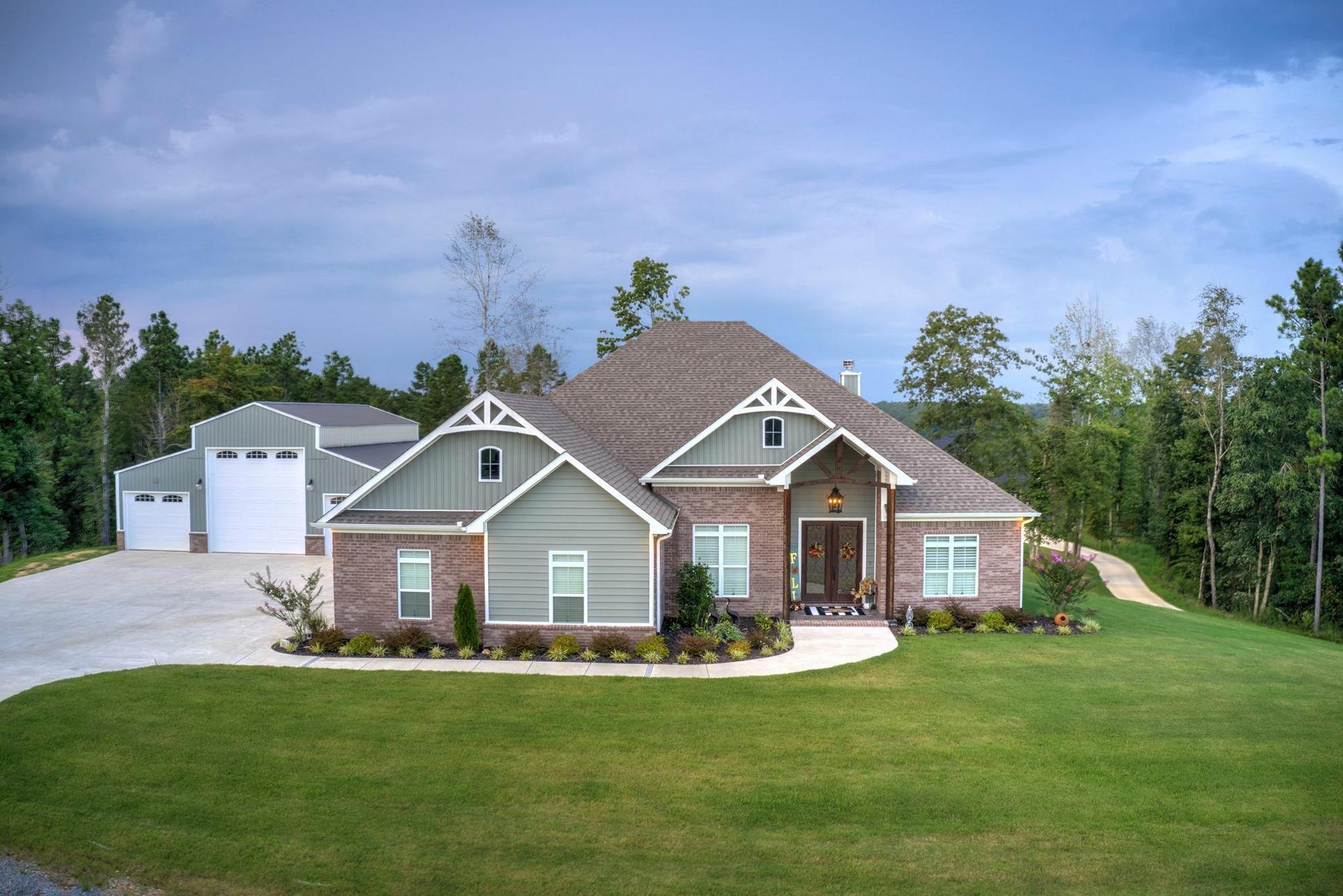 Green Leaf Homes,72019