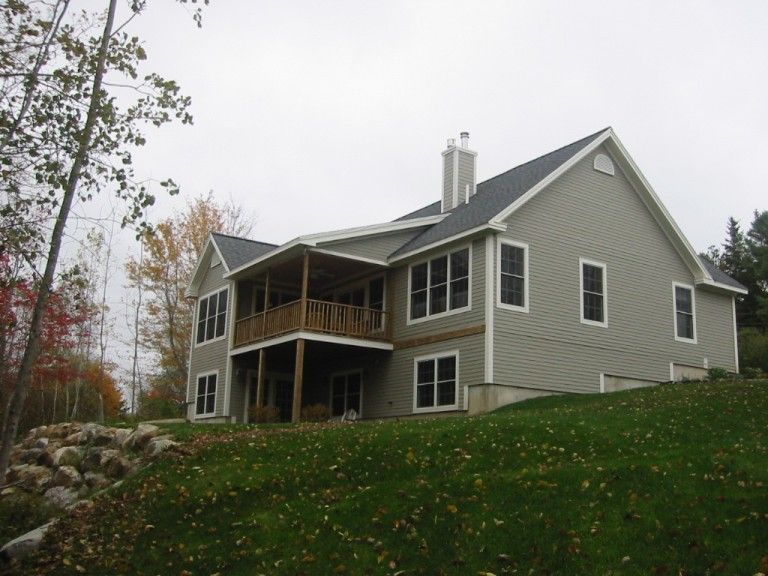 Greg Simard Builder,04011