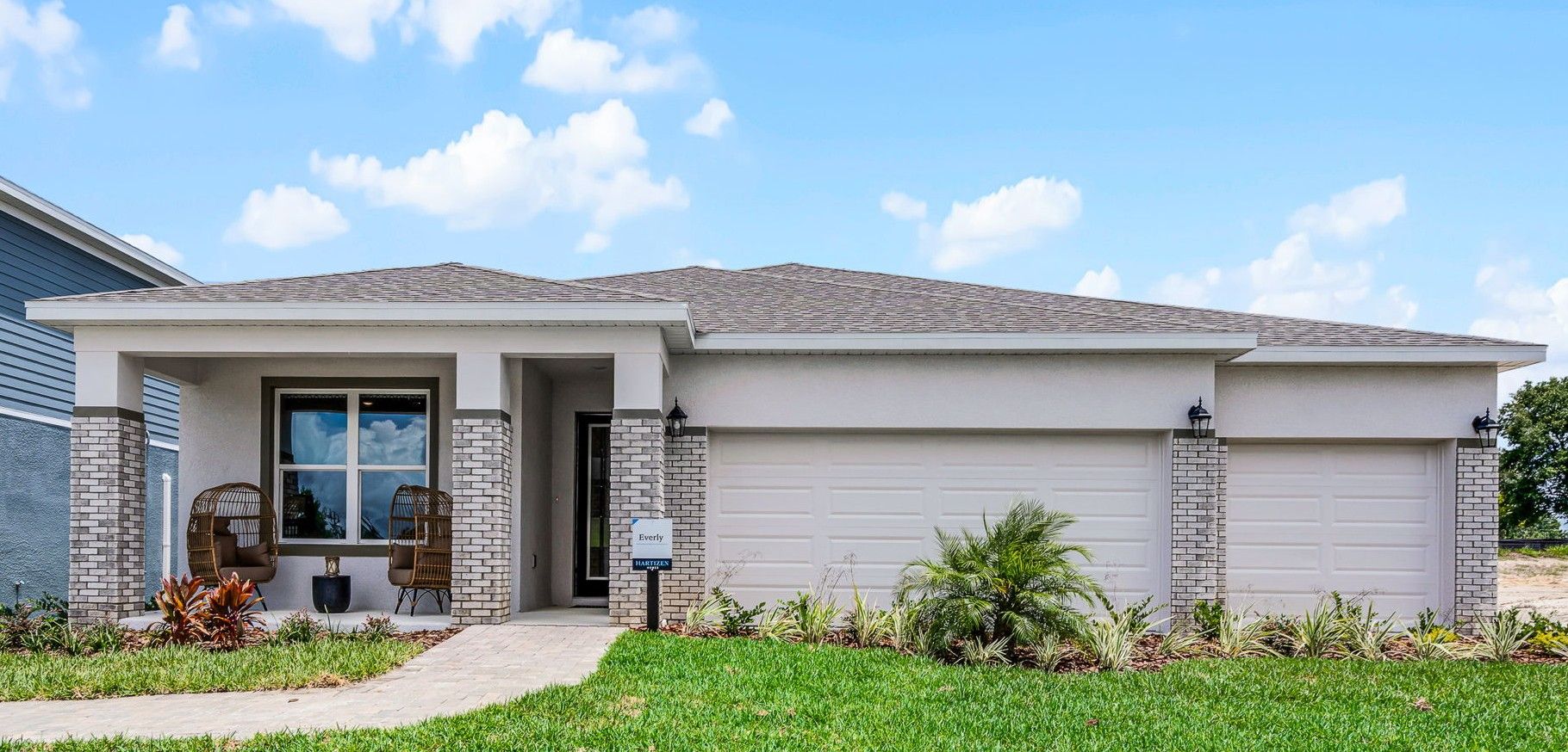 Exterior:Everly
