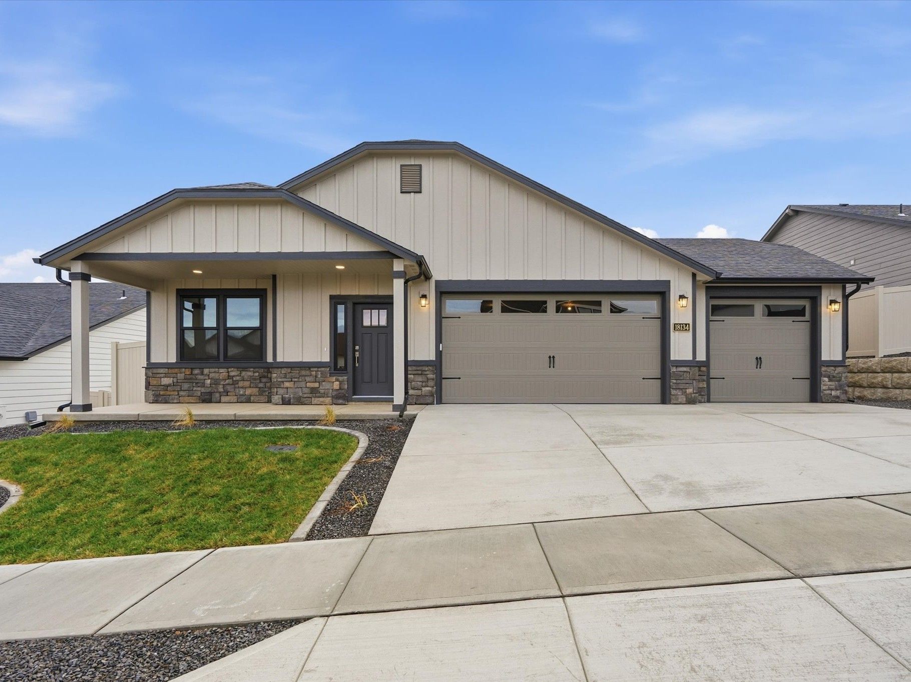 01-18134 E Barclay Ct:01-18134 E Barclay Ct