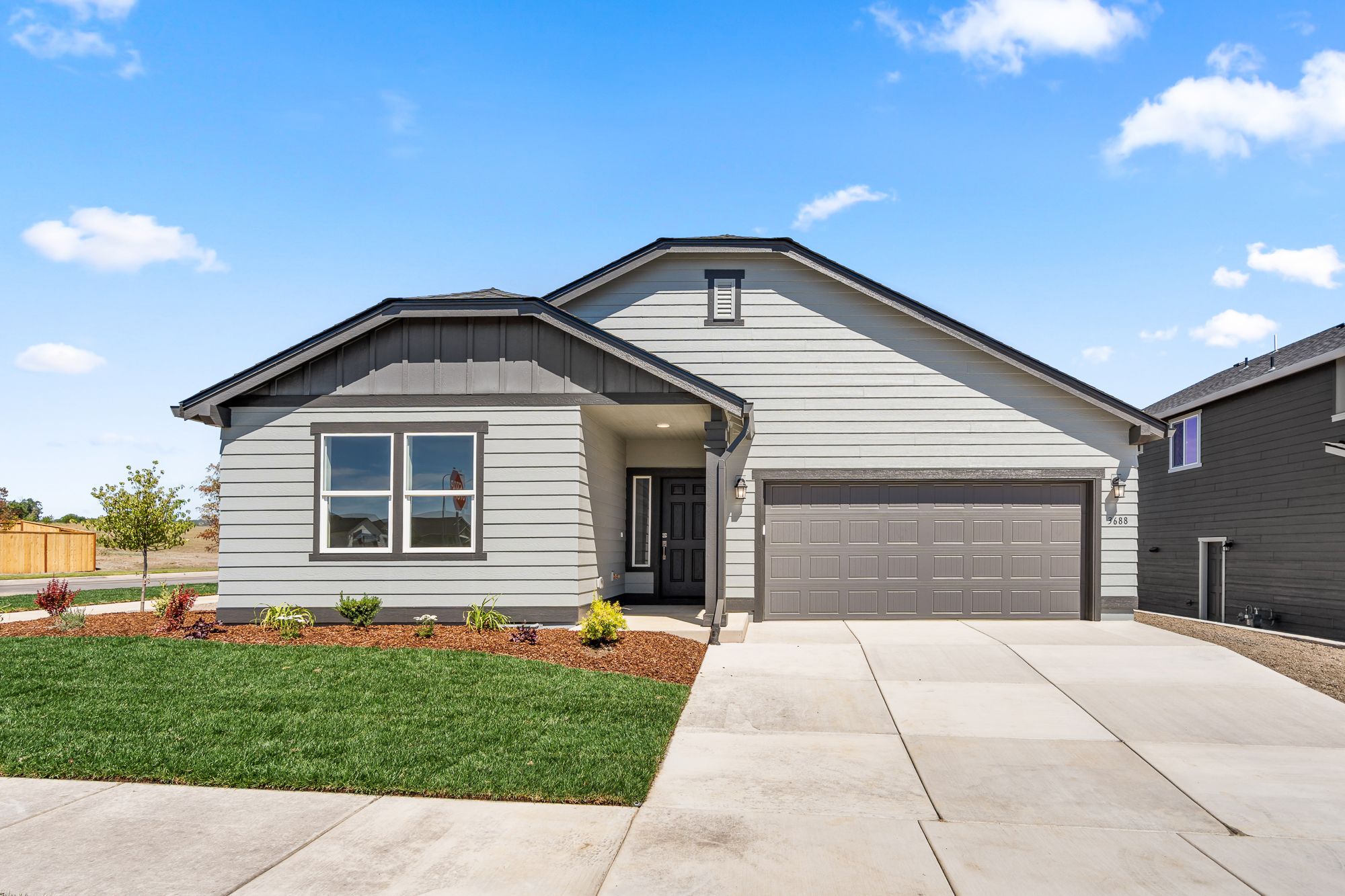 3688-luchu-st-medford-or-97504-lot-93-02:3688-luchu-st-medford-or-97504-lot-93-02