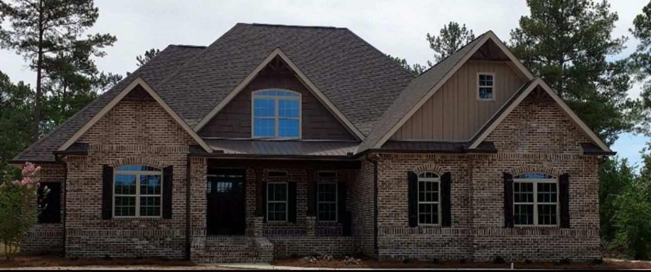 Hayes Custom Homes,31069