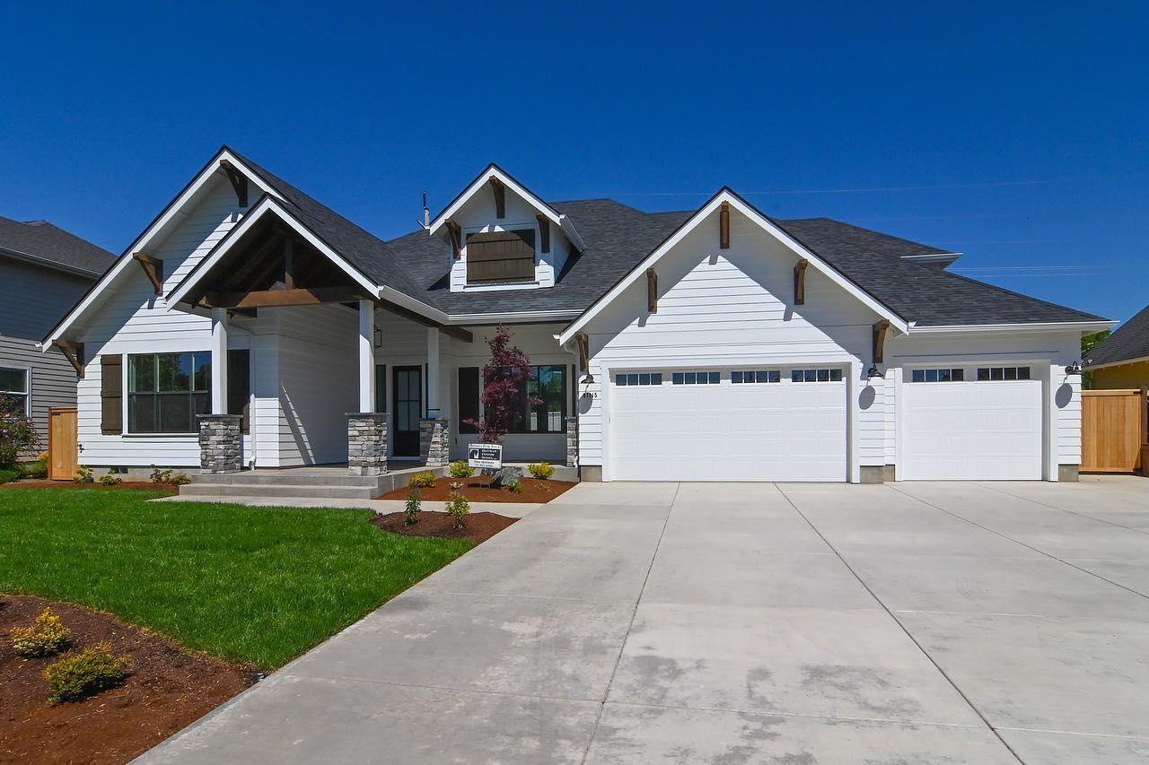Heitman Custom Homes,97405